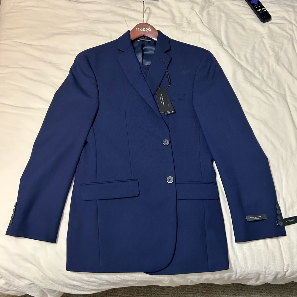 Men's Macys suit navy blue, brand new with tags!